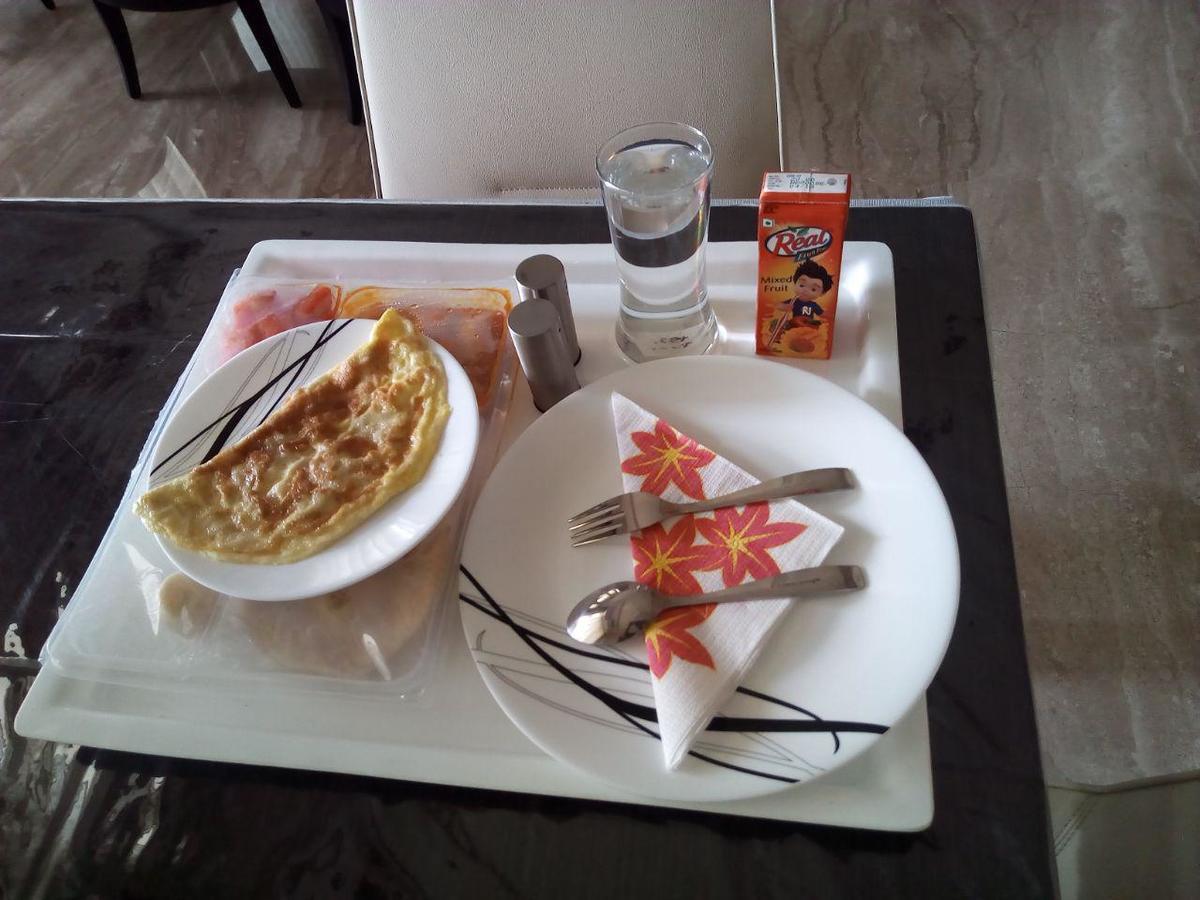 Lakeview Service Apartments Колката Екстер'єр фото
